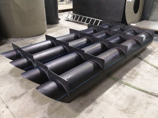 Понтоны из  труб