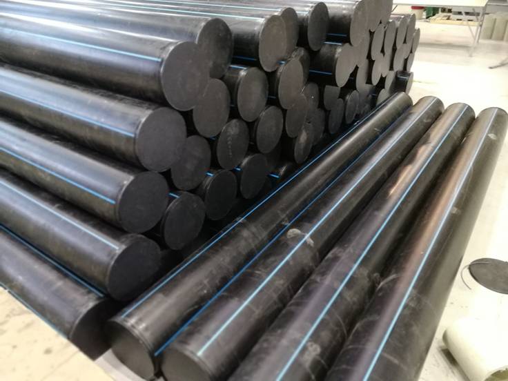 Полиэтиленовые понтоны