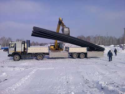 Трубы пластиковые на фланцевом соединении для откачки технической воды