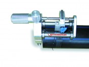 Устройство для снятия оксидного слоя